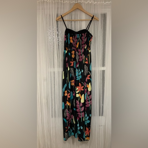 Lightweight Summer Maxi Dress - Picture 4 of 6